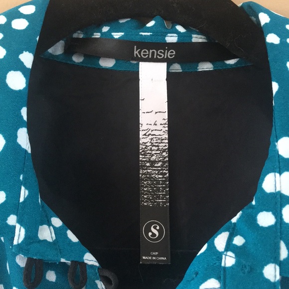 Dress - Picture 3 of 3